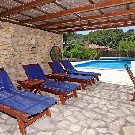 Goga Villa